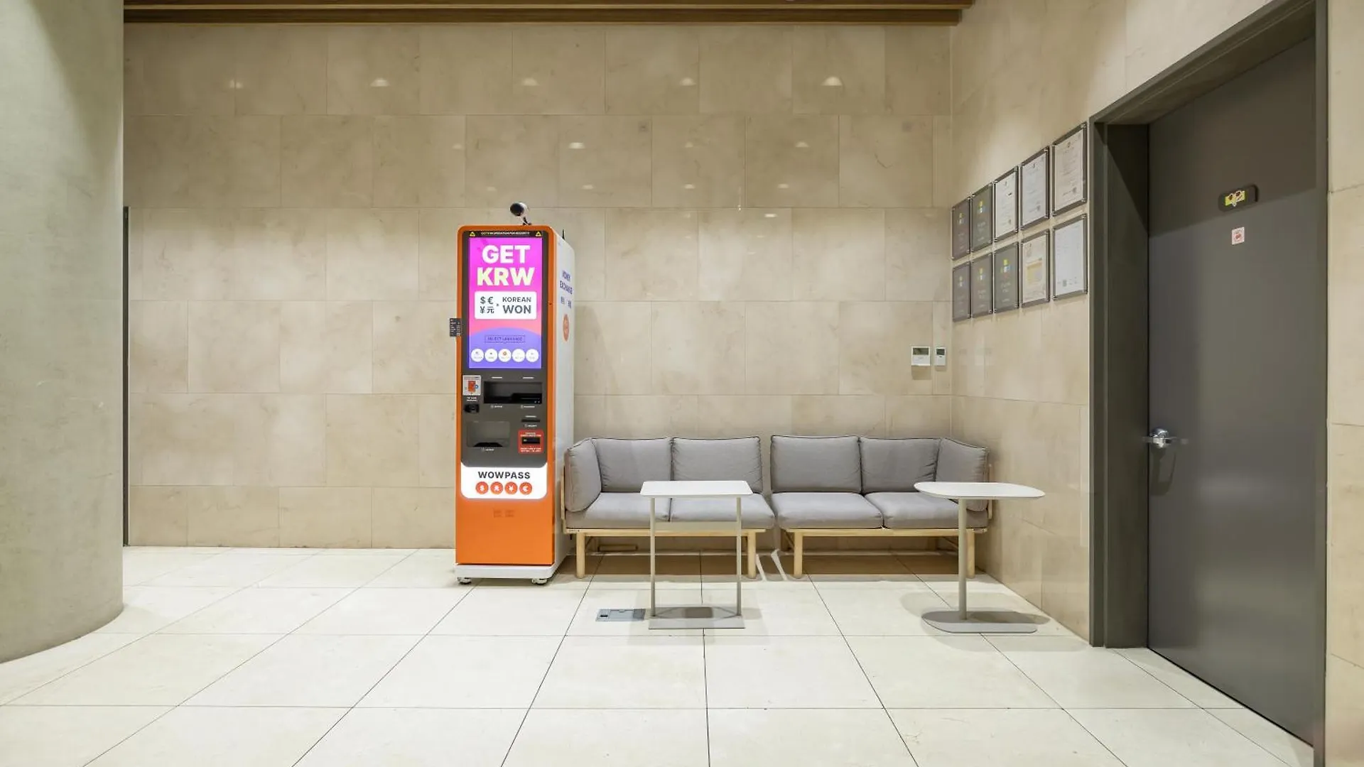 Rest, Sofa Bed City View Bidet Water Purifier In The Heart Of Séoul Corée du Sud